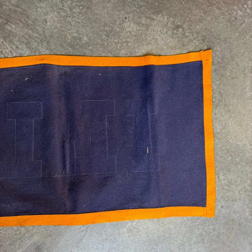 Vintage 1910-1920s Univeristy of Illinois Rectangle Banner Pennant HUGE 69